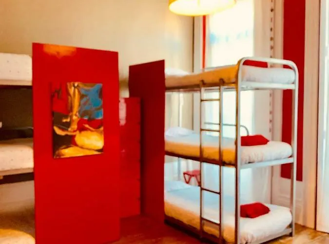 Mimhostel